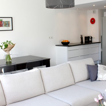 architecte interieur decoration decorateur appartement salon séjour cuisine équipée blanc moderne
